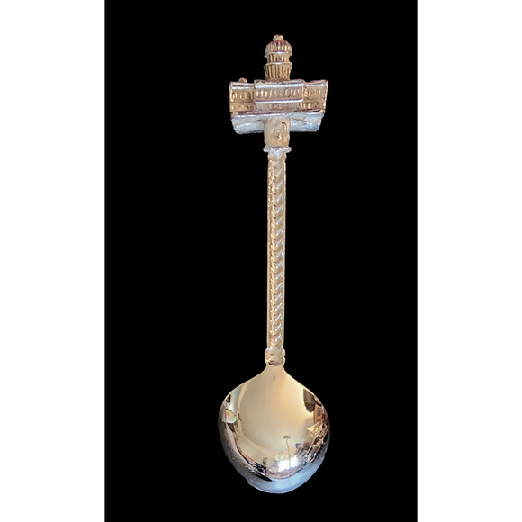 Vintage Souvenir Spoon US Collectible Washington DC Capitol Building - Picture 1 of 3